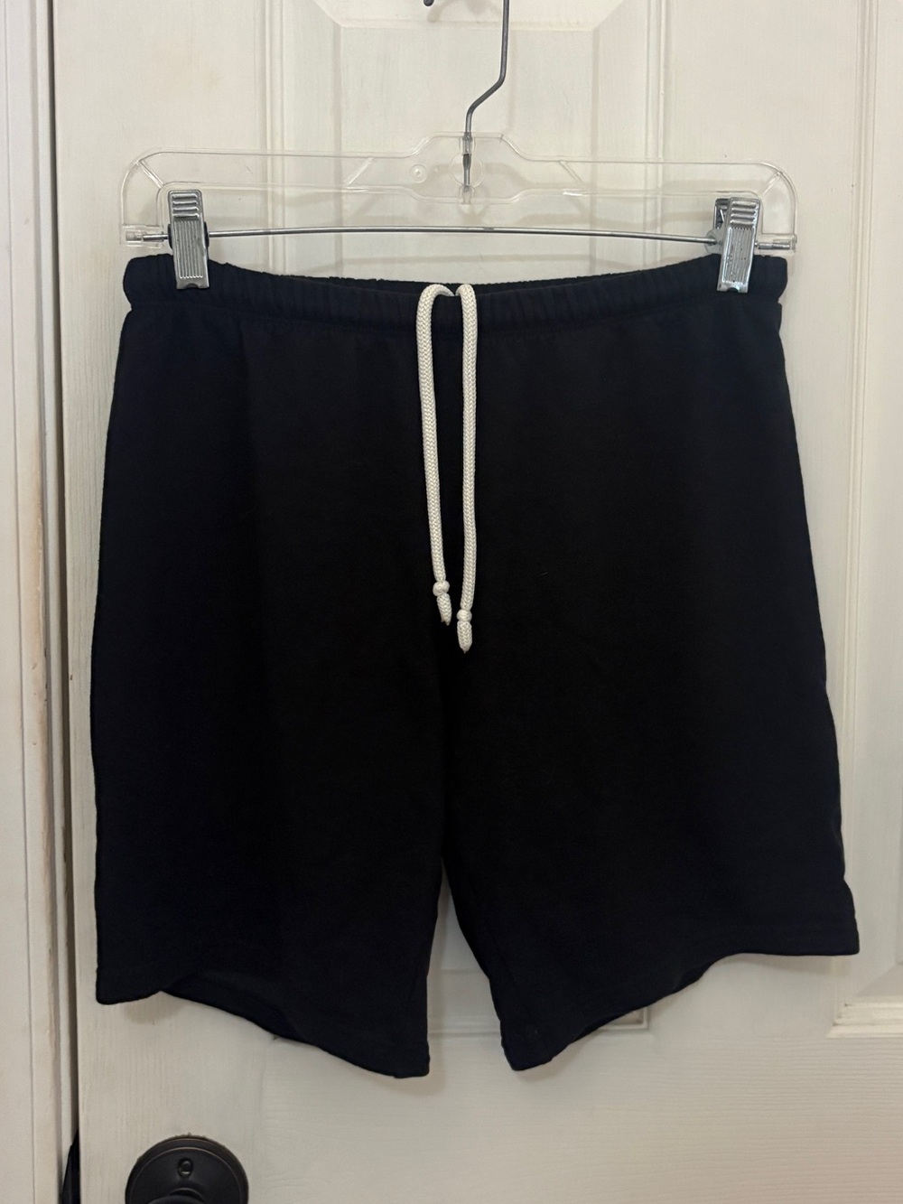 OFFLINE by Aerie Pull-On Cloud Fleece 7” Short in Black